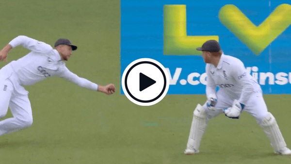 watch-joe-root-takes-one-handed-screamer-between-slip-keeper-marnus-labuschagne-complains-bad-light-ashes-2023.Click to read full article.