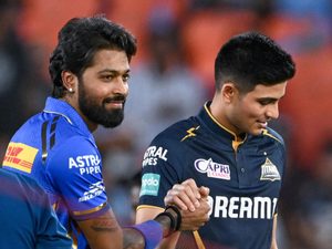 todays-ipl-2025-match-gt-vs-mi-live-score-playing-xis-toss-team-news-and-match-prediction.Click to read full article.