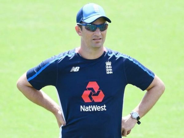 shane-bond-expresses-interest-in-england-bowling-coach-job.Click to read full article.