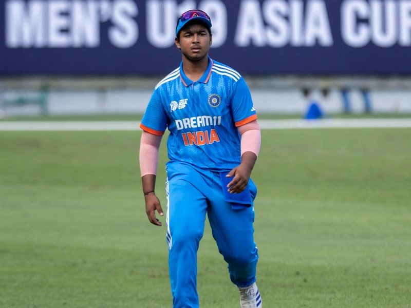 watch-vaibhav-suryavanshi-takes-maiden-youth-odi-wicket-dismisses-pakistan-u19-captain-in-asia-cup.Click to read full article.