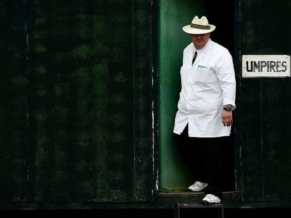 shockers-the-dodgiest-excuses-for-umpiring-decisions-in-club-cricket.Click to read full article.