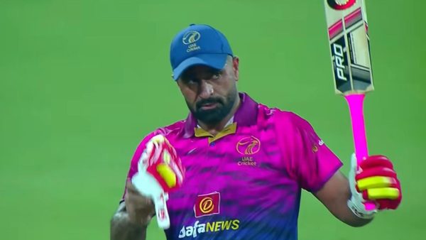 6-fours-6-sixes-uae-odi-world-record-holder-asif-khan-blistering-knock-in-vain-former-youth-team-pakistan.Click to read full article.