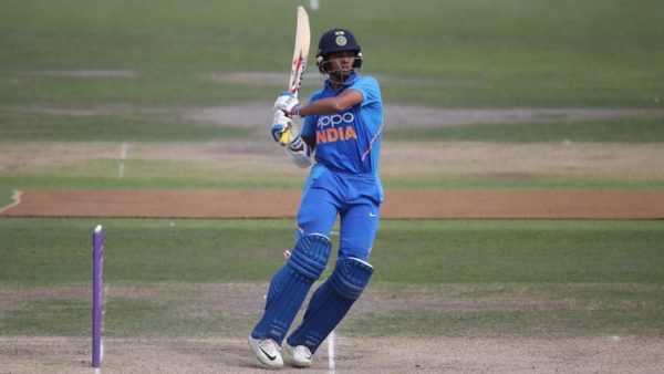 yashasvi-jaiswal-goes-from-hawking-street-food-to-striking-sweet-ipl-deal.Click to read full article.