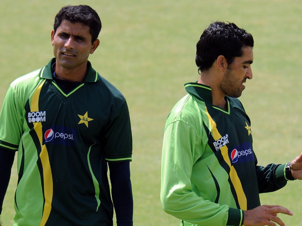 umar-gul-distances-himself-from-morally-wrong-abdul-razzaq-comments-on-aishwarya-rai.Click to read full article.