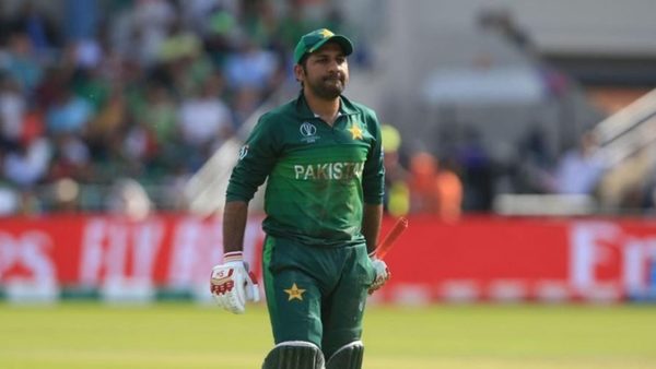 pakistan-remove-sarfaraz-ahmed-as-captain.Click to read full article.
