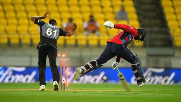 guptill-williamson-dent-englands-hopes-tri-series-final-place.Click to read full article.