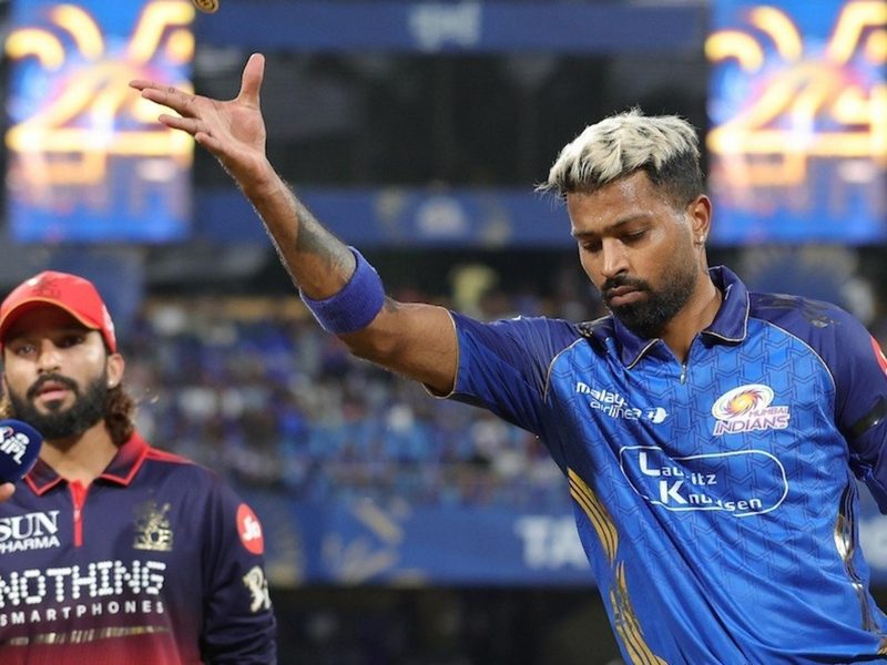 explained-why-mi-and-rcb-cricketers-are-wearing-black-armbands-at-todays-ipl-match.Click to read full article.