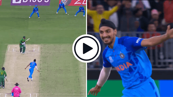 watch-arshdeep-singh-nicks-off-de-kock-with-outswing-pins-rossouw-with-inswing-in-scintillating-new-ball-over.Click to read full article.