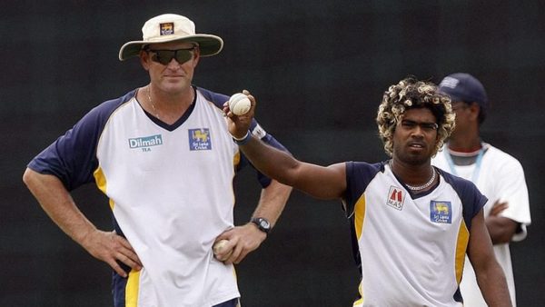 when-young-malinga-helped-tom-moody-learn-important-coaching-lesson.Click to read full article.