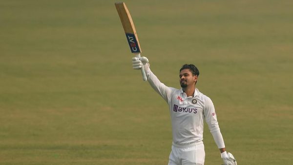 first-of-many-shreyas-iyer-lauded-after-stellar-debut-test-ton.Click to read full article.