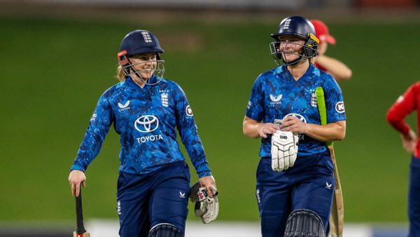 record-hundred-buy-outshines-51-ball-ton-as-huge-chase-lights-up-england-womens-trainnig-camp.Click to read full article.