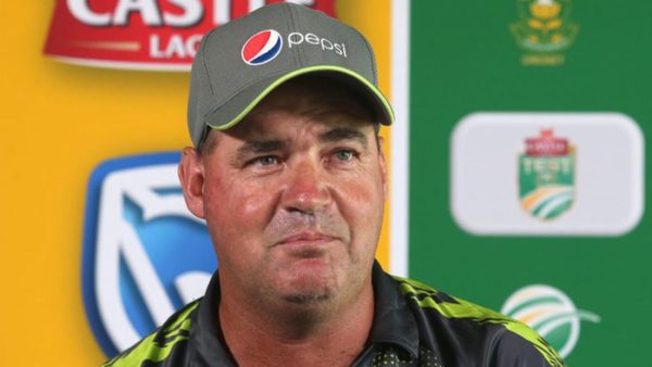 not-good-enough-test-cricket-mickey-arthur-slams-south-african-pitches.Click to read full article.