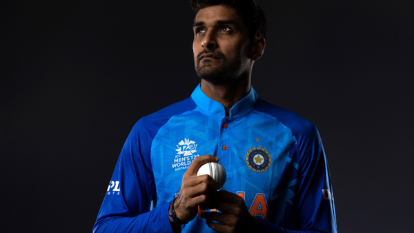 deepak-hooda-may-lend-india-the-balance-they-have-been-craving.Click to read full article.