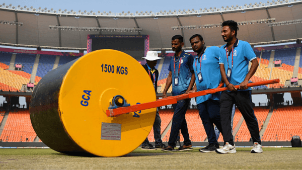 icc-gives-average-rating-to-pitches-for-world-cup-final-and-four-other-india-games.Click to read full article.