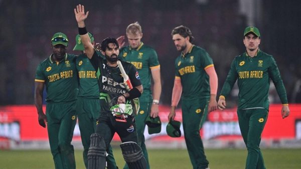 highest-successful-chases-in-mens-odis-full-list-pakistan-set-new-national-record.Click to read full article.