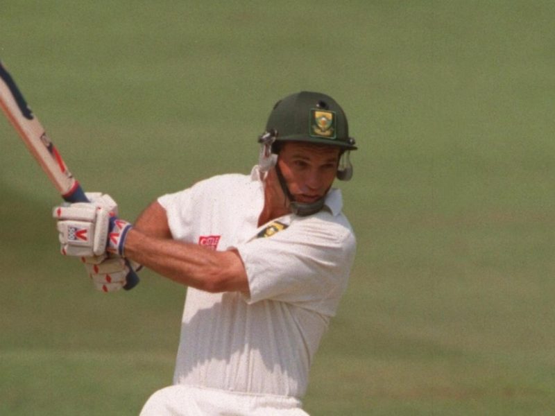 quiz-how-many-cricketers-have-played-mens-tests-for-two-teams.Click to read full article.
