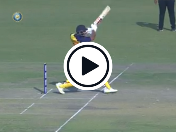 watch-shahrukh-khan-does-a-dhoni-with-match-winning-last-ball-six-in-incredible-finish-to-smat-2021-final.Click to read full article.