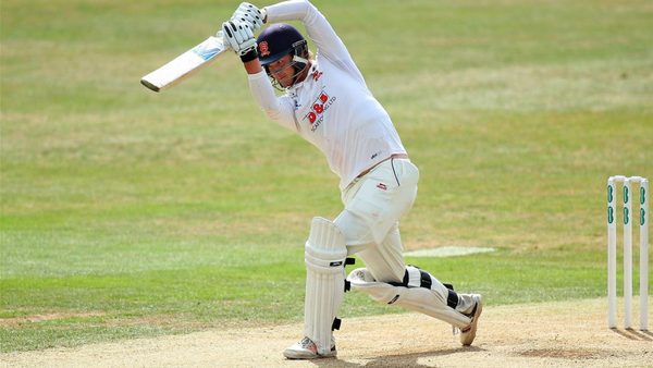 batting-coaching-tom-westley.Click to read full article.