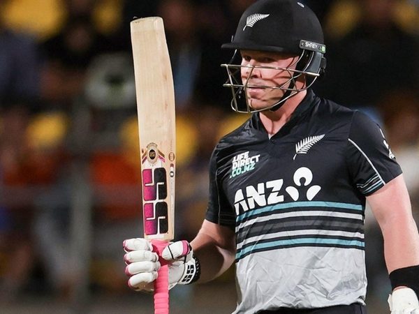 97-out-of-131-new-zealand-opener-breaks-national-records-with-chasing-blitz-v-pakistan.Click to read full article.
