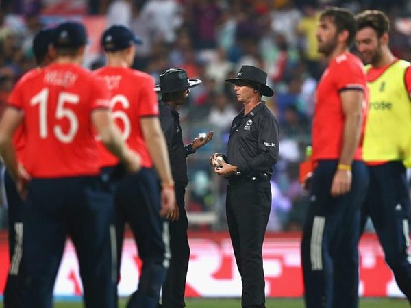 the-samuels-caught-behind-decision-that-changed-the-course-of-the-2016-world-t20-final.Click to read full article.
