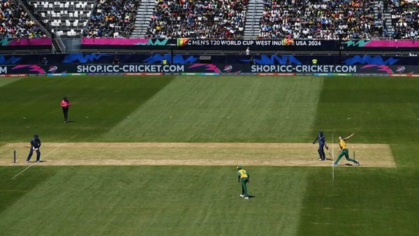 pundits-criticise-terrible-drop-in-new-york-pitch-after-wickets-tumble-in-sa-sl-clash.Click to read full article.