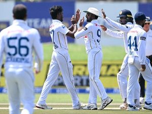 substitute-fielder-to-test-debutant-as-concussion-sub-will-pasindu-sooriyabandaras-catch-count-towards-his-career-stats.Click to read full article.