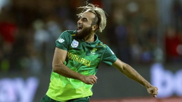 tahir-harbhajan-help-csk-bowl-rcb-70-ipl-opener.Click to read full article.