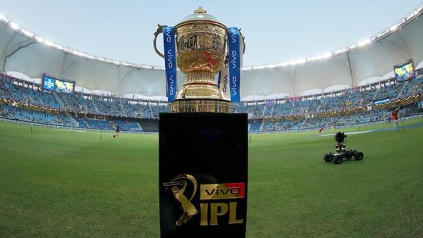 ipl-2022-purse-budget-remaining-for-each-team-ahead-of-the-mega-auction.Click to read full article.