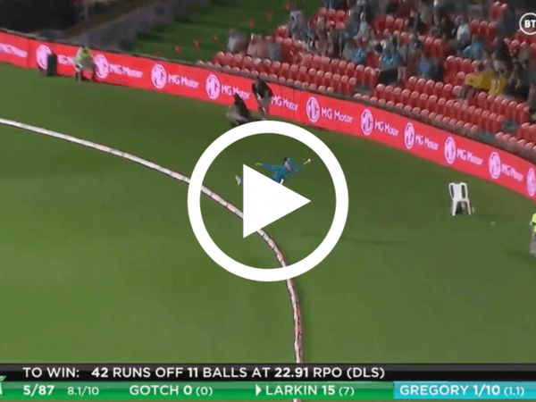 watch-thats-ridiculous-leaping-stop-saves-four-in-the-bbl.Click to read full article.