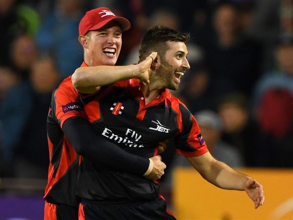 when-keaton-jennings-got-pranked-by-mark-wood.Click to read full article.