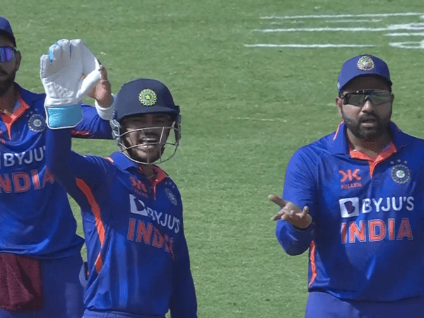 kd-got-saved-rohit-angrily-mutters-at-kuldeep-review-replay-reveals-umpires-call.Click to read full article.