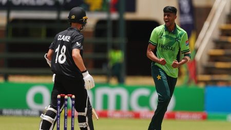 32-dots-39-balls-pakistan-u19-seamer-abdul-subhan-ends-with-4-11-in-must-win-u19-world-cup-game.Click to read full article.