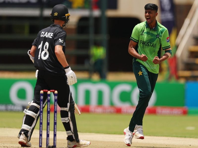 32-dots-39-balls-pakistan-u19-seamer-abdul-subhan-ends-with-4-11-in-must-win-u19-world-cup-game.Click to read full article.