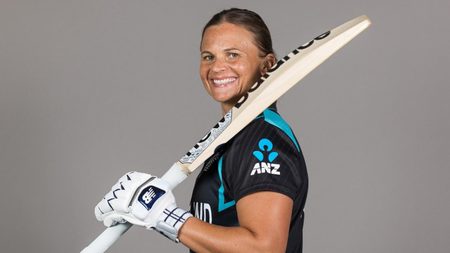 new-zealand-t20i-world-record-holder-suzie-bates-announces-retirement-from-international-cricket.Click to read full article.