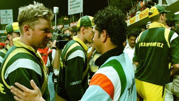 quiz-how-well-do-you-know-crickets-famous-handshakes-and-non-handshakes.Click to read full article.