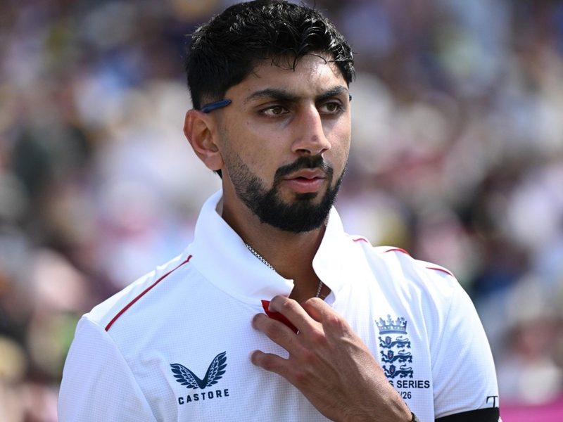 england-test-spinner-shoaib-bashir-incurs-five-run-penalty-for-unfair-movement-on-debut-for-new-county.Click to read full article.