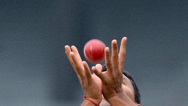 farooq-hamid-pakistan-claims-bowled-110-115-mph.Click to read full article.