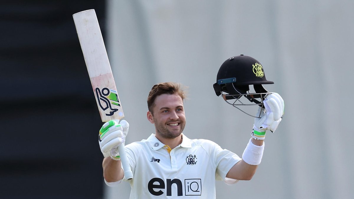 Josh Inglis of Western Australia celebrates his century during the Sheffield Shield match between Western Australia and Tasmania at the WACA Ground, on October 22, 2024, in Perth, Australia