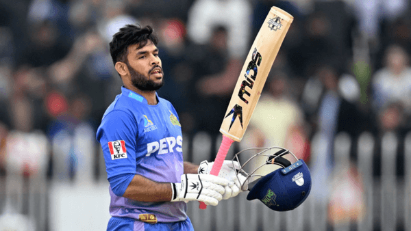 usman-khan-blasts-consecutive-psl-tons-crosses-300-runs-in-three-innings.Click to read full article.