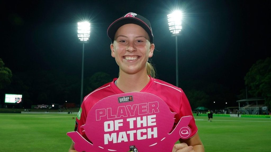 Pemain Serba Bisa Australia Berusia 16 Tahun Dan Kiper U17 Melakukan Hat-Trick Di WBBL