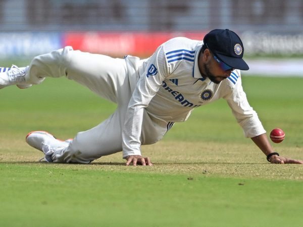 kuldeep-shami-out-india-name-uncapped-all-rounders-in-squad-for-border-gavaskar-trophy.Click to read full article.