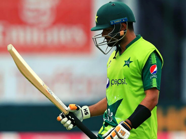 babar-akhtar-captaincy-lost-cow-pakistan-england-manchester-t20i.Click to read full article.