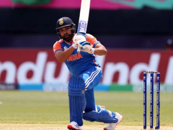 rohit-sharma-retires-hurt-after-shoulder-blow-on-sub-standard-new-york-pitch.Click to read full article.