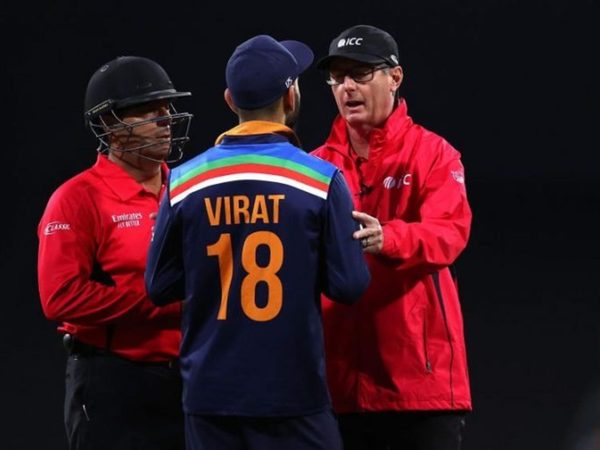 he-referred-it-off-the-big-screen-kohli-blocked-from-reviewing-incorrect-lbw-decision.Click to read full article.