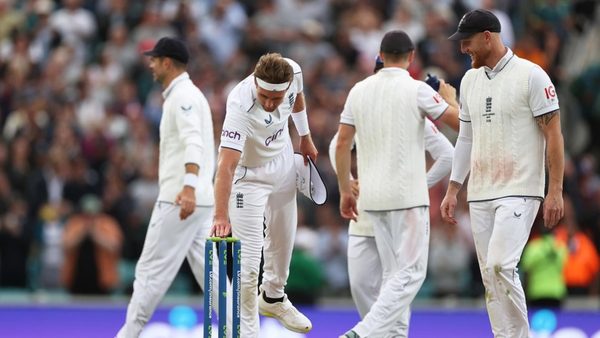 stuart-broad-animal-pure-suffering-behind-twinkling-facade-jonathan-liew-wisden-almanack-2024.Click to read full article.