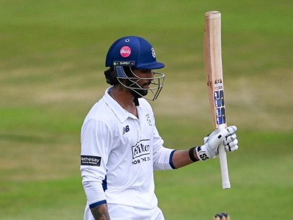56-off-171-india-white-ball-star-follows-up-county-championship-debut-hundred-battling-half-century.Click to read full article.