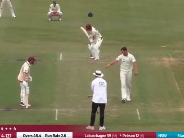 watch-starc-attempts-mankad-on-australia-teammate-labuschagne.Click to read full article.