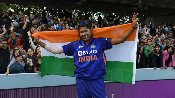 quiz-bowlers-with-most-wickets-in-womens-odis.Click to read full article.