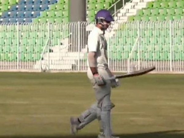 51-off-174-teenage-son-faham-ul-haq-of-legendary-pakistan-captain-misbah-ul-haq-grinds-out-maiden-first-class-fifty-in-quaid-e-azam-trophy.Click to read full article.