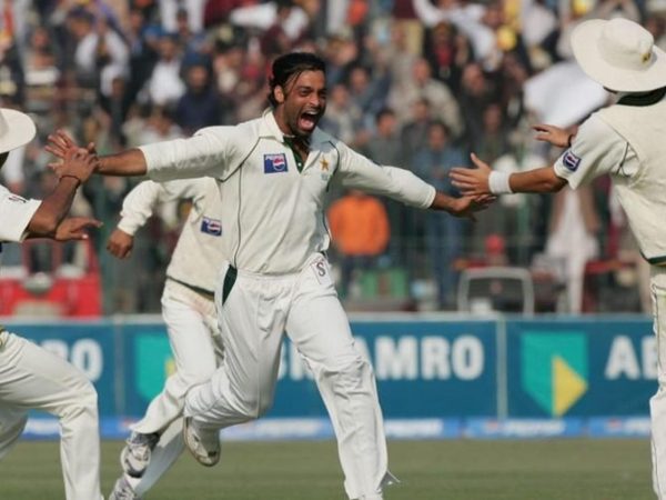 akhtar-icc-for-successfully-finishing-cricket.Click to read full article.